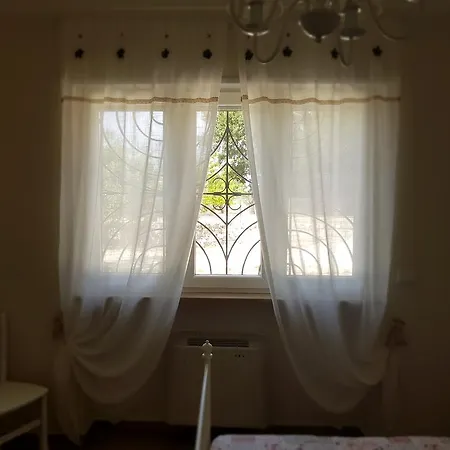 Venus Woods 住宿加早餐酒店 3*