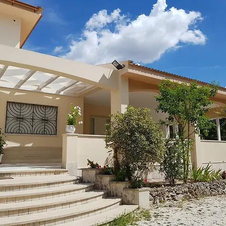 住宿加早餐酒店 Venus Woods 3*