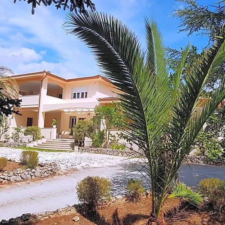 Oda ve Kahvaltı Venus Woods Martina Franca