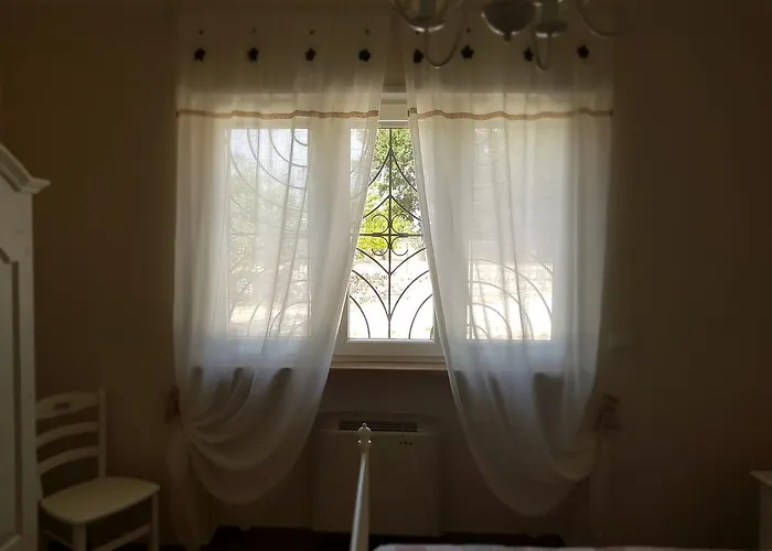 Venus Woods Bed and Breakfast 3*